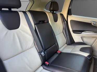 Volvo xc60 d3 awd r-design geartronic a - toit ouvrant - siÈges chauffants - distribution changÉe occasion simplicicar...