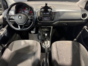 Volkswagen e-up! 2.0 electrique bluetooth clim garantie 12 mois occasion simplicicar narbonne simplicicar simplicibike france