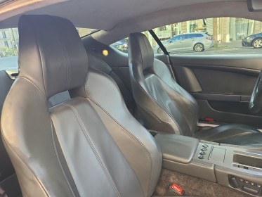 Aston martin db9 coupé touchtronic a 1er main suivi complet aston pneus neufs occasion paris 17ème (75)(porte maillot)...