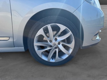 Renault scenic iii dci 130 energy eco2 initiale  sièges electrique chauffants  caméra de recul  garantie 12 mois occasion...