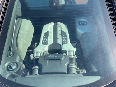 Audi r8 r8 v8 4.2 fsi 420 ch quattro r-tronic suivit/echappement/bang  olufsen/caméra/gps garantie 12 mois occasion...