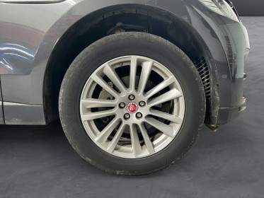 Jaguar f-pace 2.0 d - 180 ch awd bva8 portfolio - entretien complet constructeur - garantie 12 mois occasion simplicicar lyon...