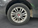 Jaguar f-pace 2.0 d - 180 ch awd bva8 portfolio - entretien complet constructeur - garantie 12 mois occasion simplicicar lyon...