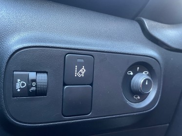 Citroen c3 c3 bluehdi 100 bvm6 feel / radar / régulateur / bluetooth occasion simplicicar salon de provence simplicicar...
