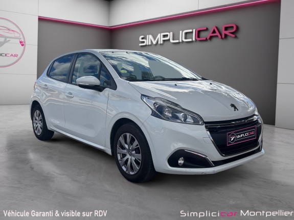 Peugeot 208 business luehdi 100 ss bvm6 active business societe carplay regulateur garantie 12 mois occasion montpellier (34)...