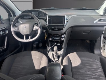 Peugeot 208 business luehdi 100 ss bvm6 active business societe carplay regulateur garantie 12 mois occasion montpellier (34)...