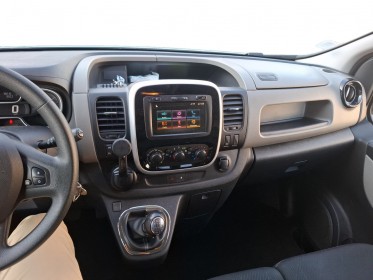 Renault trafic fourgon l1h1 dci 120 grand confort aménagement van occasion simplicicar velay simplicicar simplicibike france