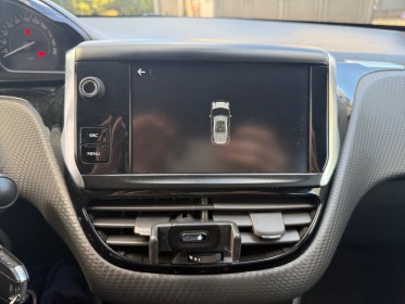 Peugeot 2008 82ch ss bvm5 signature - garantie 12 mois - courroie changer - radar ar - occasion paris 17ème (75)(porte...