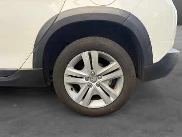 Peugeot 2008 82ch ss bvm5 signature - garantie 12 mois - courroie changer - radar ar - occasion paris 17ème (75)(porte...