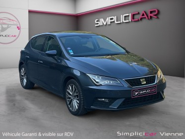Seat leon 1.0 tsi 115 start/stop bvm6 style - garantie 12 mois occasion simplicicar vienne simplicicar simplicibike france