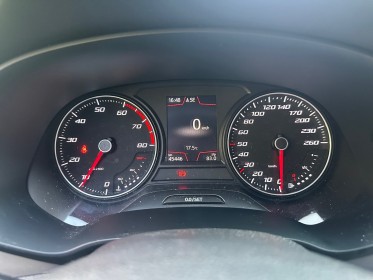 Seat leon 1.0 tsi 115 start/stop bvm6 style - garantie 12 mois occasion simplicicar vienne simplicicar simplicibike france