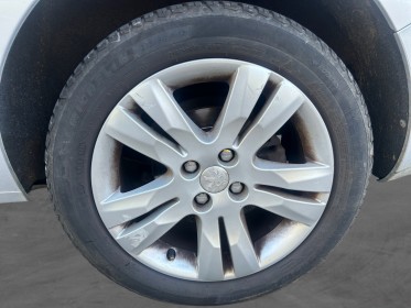 Peugeot 5008 allure 1.6 bluehdi 120 ch eat6 7 places occasion simplicicar orgeval  simplicicar simplicibike france