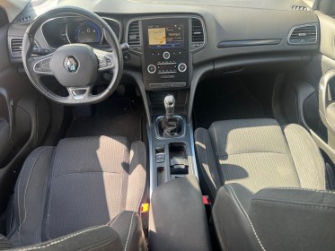 Renault megane iv berline intens dci 110 ch camera de recul occasion simplicicar orgeval  simplicicar simplicibike france