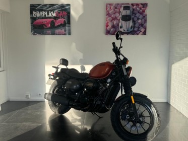 Hyosung bobber  125 gv-s 1ere main/   full entretien / mono selle  selle double  bache / jeunes permis a1 occasion...
