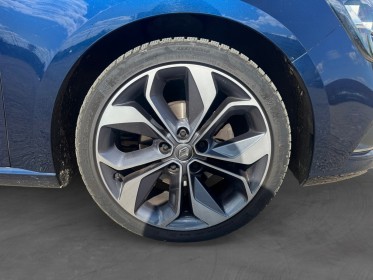 Renault megane iv berline bose intens tce 130 ch sieges chauffants occasion simplicicar orgeval  simplicicar simplicibike...