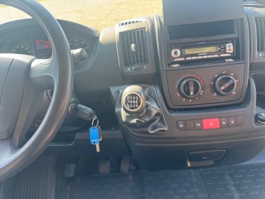 Peugeot boxer fourgon confort 333 l2h2 2.2 hdi 110 ch occasion simplicicar orgeval  simplicicar simplicibike france