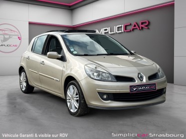 Renault clio iii initiale 1.6 16v 110 toit ouvrant - keyless go - regulateur/limiteur - radar de recul - suivi complet...