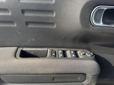 Citroen c3 aircross 130 ss eat6 shine suivi constructeur ,camera 360/ apple carplay occasion simplicicar lille  simplicicar...