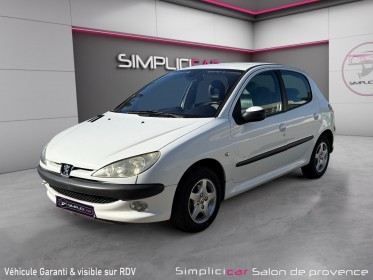 Peugeot 206 1.4i/75cv/climatisation/radio/entretien à jour/garantie occasion simplicicar salon de provence simplicicar...