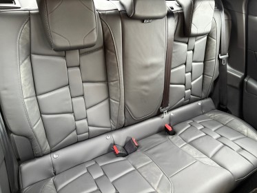 Ds ds3 crossback  156ch grand chic/ sièges chauffants/ sièges massants/ caméra de recul/ keyless/ intérieur cuir occasion...