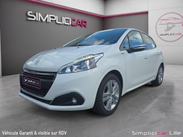 Peugeot 208 1.2 puretech 82ch bvm5 style//garantie 12 mois// occasion simplicicar lille  simplicicar simplicibike france