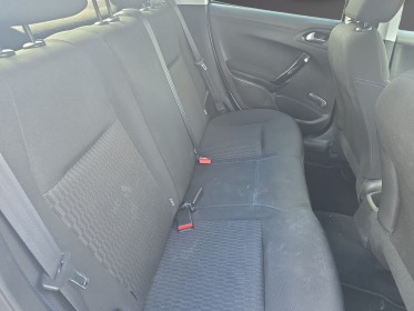 Peugeot 208 1.2 puretech 82ch bvm5 style//garantie 12 mois// occasion simplicicar lille  simplicicar simplicibike france