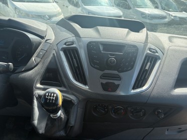 Ford transit custom cabine approfondie 290 l1h1 2.0 tdci 130 ambiente occasion avignon (84) simplicicar simplicibike france
