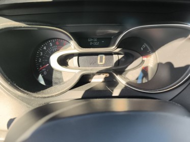 Renault captur tce 120 energy intens - garantie 12 mois occasion parc voitures beauvais simplicicar simplicibike france