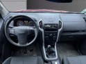 Isuzu d-max crew cab 1.9 4x4 planet 1ere main occasion parc voitures beauvais simplicicar simplicibike france
