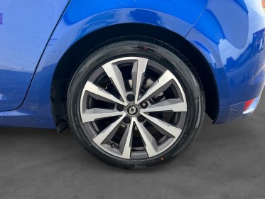 Renault megane iv berline blue dci 115 edc r.s. line entretien complet renault occasion parc voitures beauvais simplicicar...