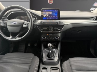 Ford focus 1.0 ecoboost 125 titanium caméra arr / sièges chauffants / carplay occasion simplicicar veauche simplicicar...