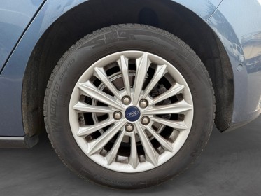 Ford focus 1.0 ecoboost 125 titanium caméra arr / sièges chauffants / carplay occasion simplicicar veauche simplicicar...