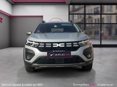 Dacia sandero tce 90 stepway expression carplay camera de recul radar av ar détecteur d'angle mort garantie 12 mois occasion...