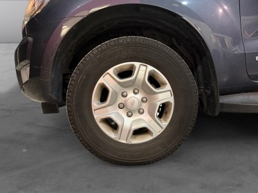 Ford ranger double cabine 3.2 tdci 200 4x4 bva6 limited garantie 12 mois occasion simplicicar saint-jean simplicicar...