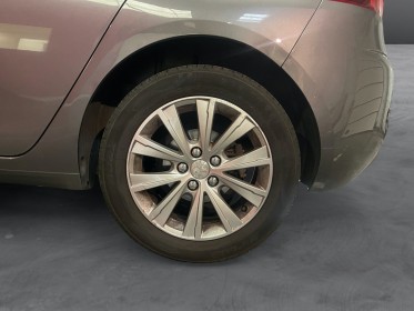 Peugeot 308 1.6 bluehdi 100ch ss bvm5 style garantie 12 mois occasion simplicicar saint-jean simplicicar simplicibike france