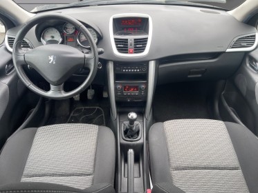 Peugeot 207 1.4 hdi 70ch clim  radar garantie 1 an faible kilométrage occasion parc voitures beauvais simplicicar...