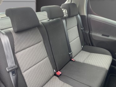 Peugeot 207 1.4 hdi 70ch clim  radar garantie 1 an faible kilométrage occasion parc voitures beauvais simplicicar...