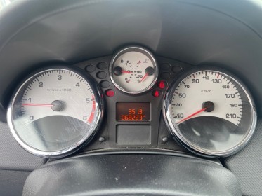 Peugeot 207 1.4 hdi 70ch clim  radar garantie 1 an faible kilométrage occasion parc voitures beauvais simplicicar...