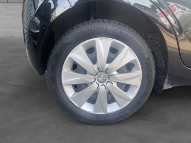 Peugeot 108 82ch bvm5 style distribution neuve peugeot garantie 12mois occasion parc voitures beauvais simplicicar...