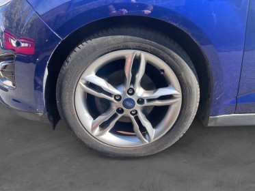 Ford c-max 1.6 tdci 115 fap titanium x garantie 12mois occasion parc voitures beauvais simplicicar simplicibike france