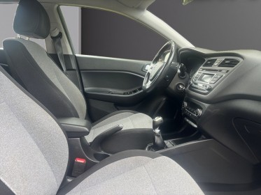 Hyundai i20 1.2 84 intuitive plus feux automatiques régulateur de vitesse faible consommation garantie 12 mois occasion...