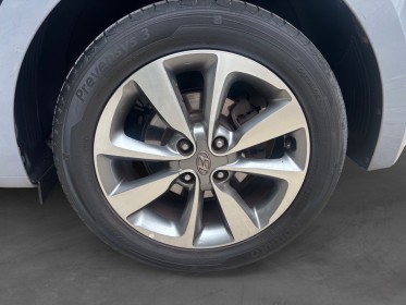 Hyundai i20 1.2 84 intuitive plus feux automatiques régulateur de vitesse faible consommation garantie 12 mois occasion...