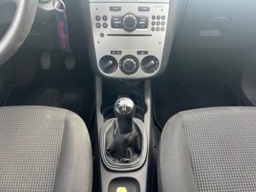 Opel corsa 1.2 - 85 ch twinport graphite garantie 12 mois occasion montpellier (34) simplicicar simplicibike france