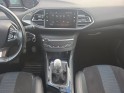 Peugeot 308 affaire bluehdi 130 ss bvm6 premium pack distri vidange ok occasion avignon (84) simplicicar simplicibike france