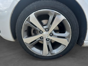 Peugeot 308 affaire bluehdi 130 ss bvm6 premium pack distri vidange ok occasion avignon (84) simplicicar simplicibike france