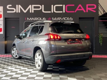 Peugeot 2008 1.2 82ch bvm5 style garantie 12 mois occasion  simplicicar aix les bains simplicicar simplicibike france