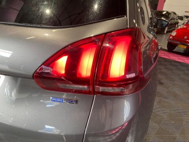 Peugeot 2008 1.2 82ch bvm5 style garantie 12 mois occasion  simplicicar aix les bains simplicicar simplicibike france