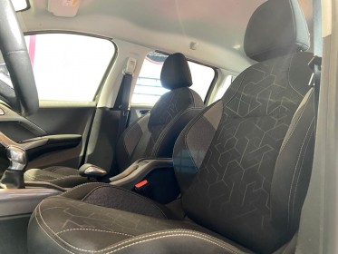 Peugeot 2008 1.2 82ch bvm5 style garantie 12 mois occasion  simplicicar aix les bains simplicicar simplicibike france