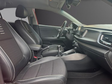 Kia rio 1.0l t-gdi 120 ch isg gt line carplay accès confort caméra de recul garantie 12 mois occasion simplicicar...