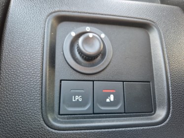 Dacia duster eco-g 100 4x2 prestige occasion simplicicar arras  simplicicar simplicibike france